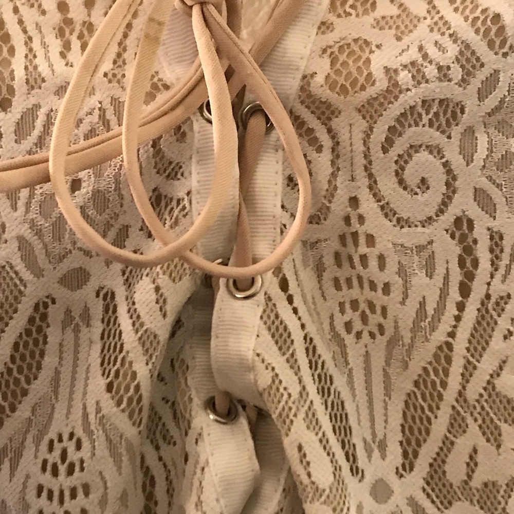Forever 21 lace back lace up romper - Picture 7 of 7